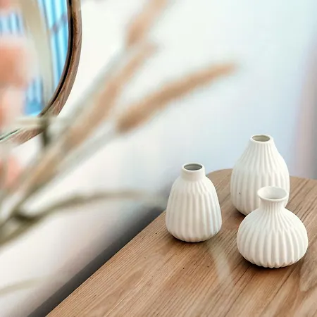 The Hills - By Myhomeincomo