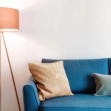 The Hills - By Myhomeincomo *