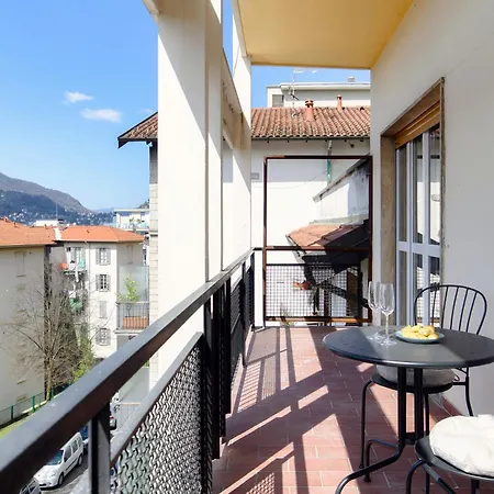 The Hills - By Myhomeincomo * Como