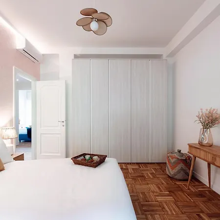 The Hills - By Myhomeincomo